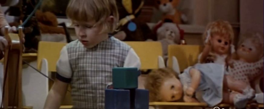 Куклы  в советских фильмах. Усатый нянь