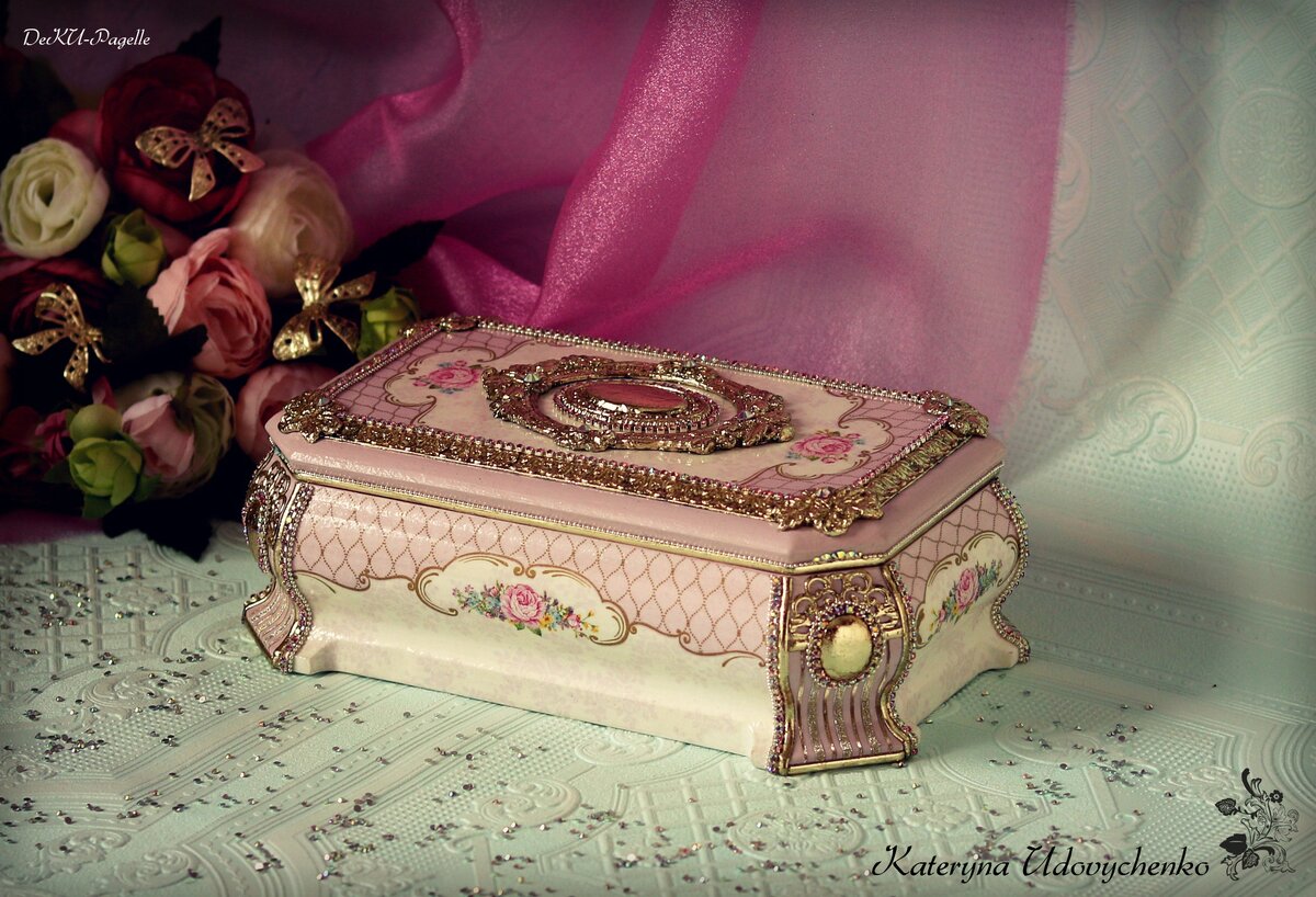 Шкатулка ручной работы "Мария-Антуанетта". Мастер: Катерина Удовиченко.