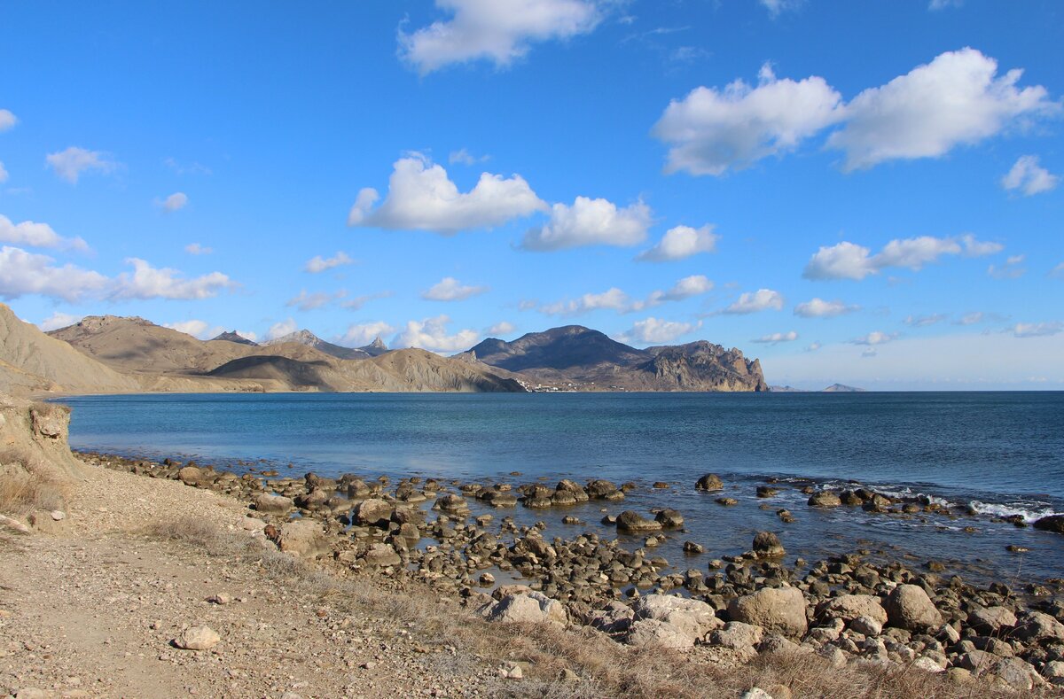 Пляж лисья бухта в крыму фото