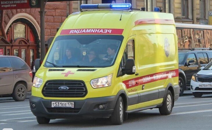 Почему AMBULANCE пишется наоборот