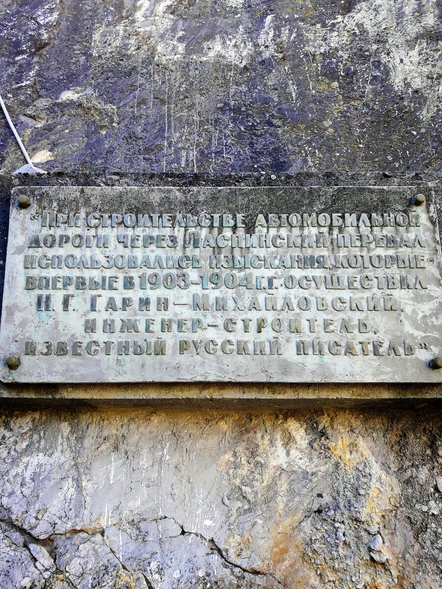 Крымская свадьба и птица за стенкой, до сих вспоминаю ее взгляд и сжимается сердце, рассказываю, почему я больше не…