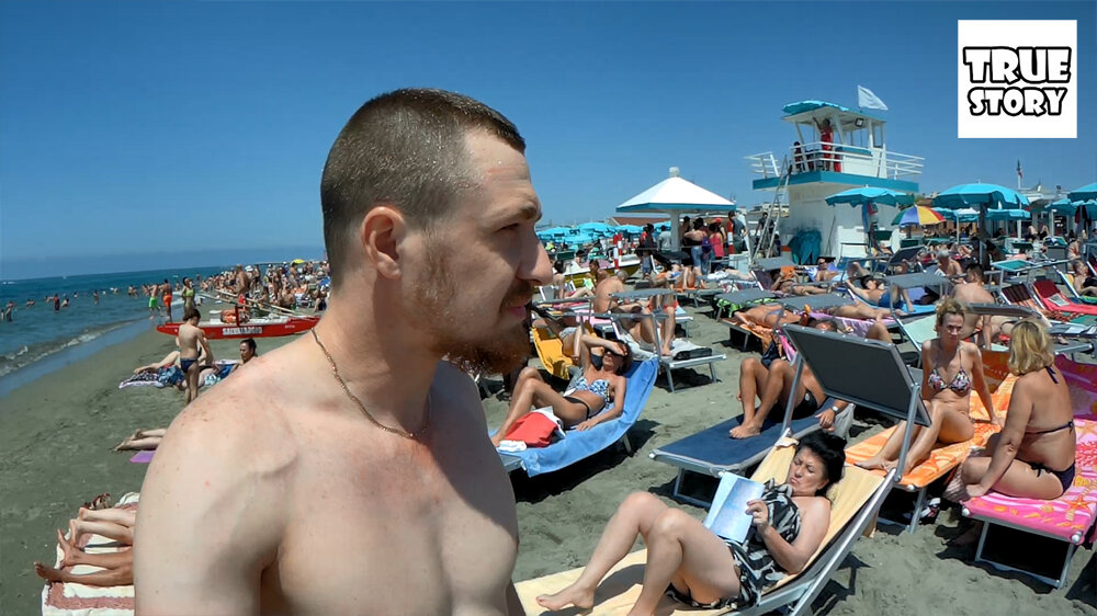 Италия - Как выглядит пляж в Риме, где отдыхают в основном итальянцы? Сравнил с Сочи, где отдыхают в основном русские…