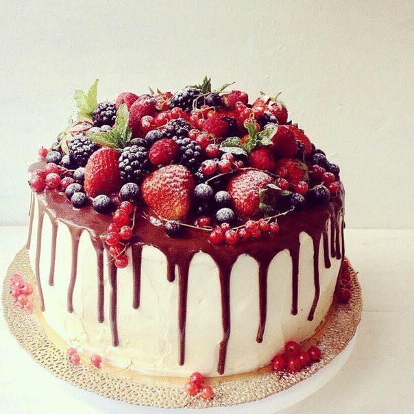 Вот такой у нее был тортик