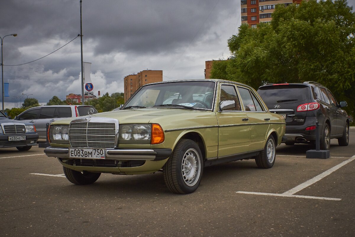 Mercedes-Benz 230E (W123), производство 1975 - 1986