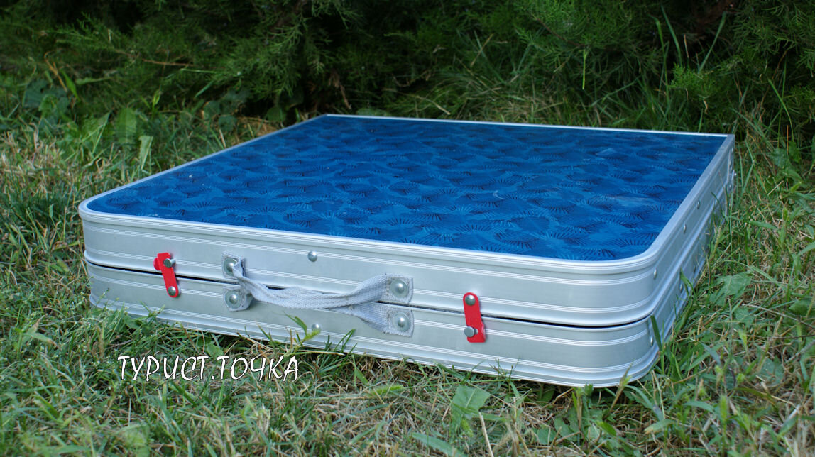 А так он выглядит в сложенном виде