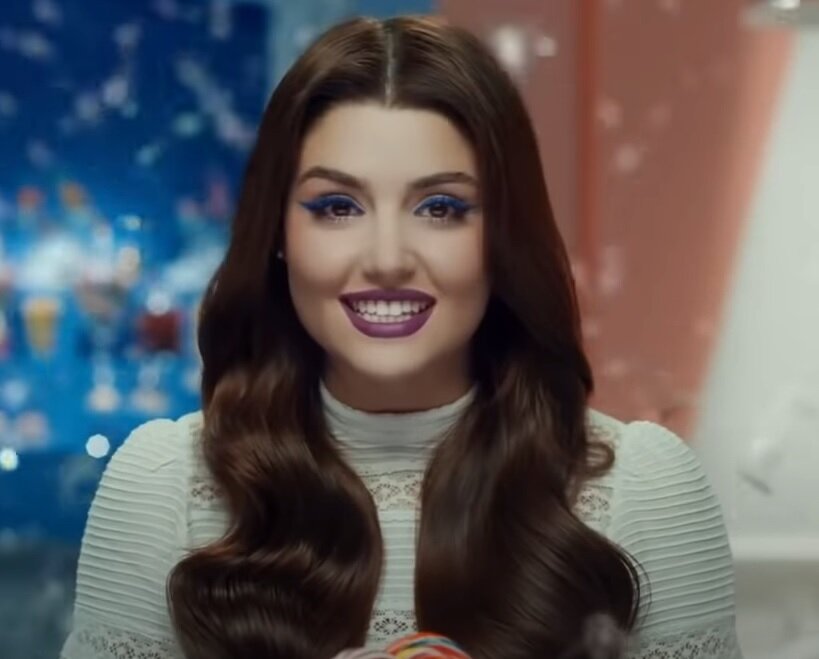 Ханде Эрчель. Фото из свободного доступа