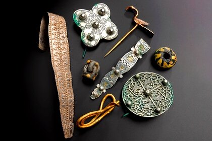 клад викингов из открытых источников.