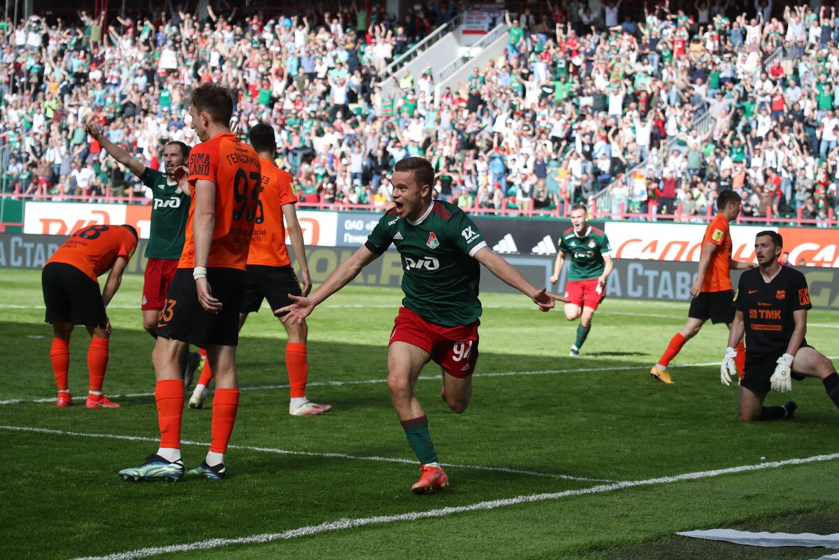 Последний гол Локомотива в сезоне на счет Рыбчинского. 