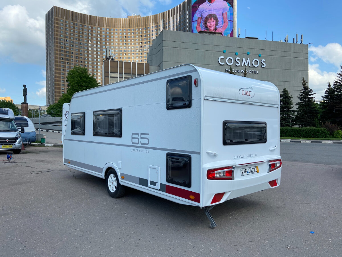 Прицеп-дача LMC. Цена в Москве 3150000₽