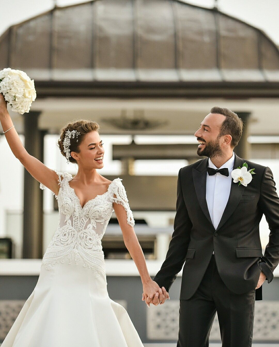 Бенсу сорал свадьба. Хакан баш и бенсу. Бенсу сорал свадьба. Бенсу сорал свадьба. Хакан башем.