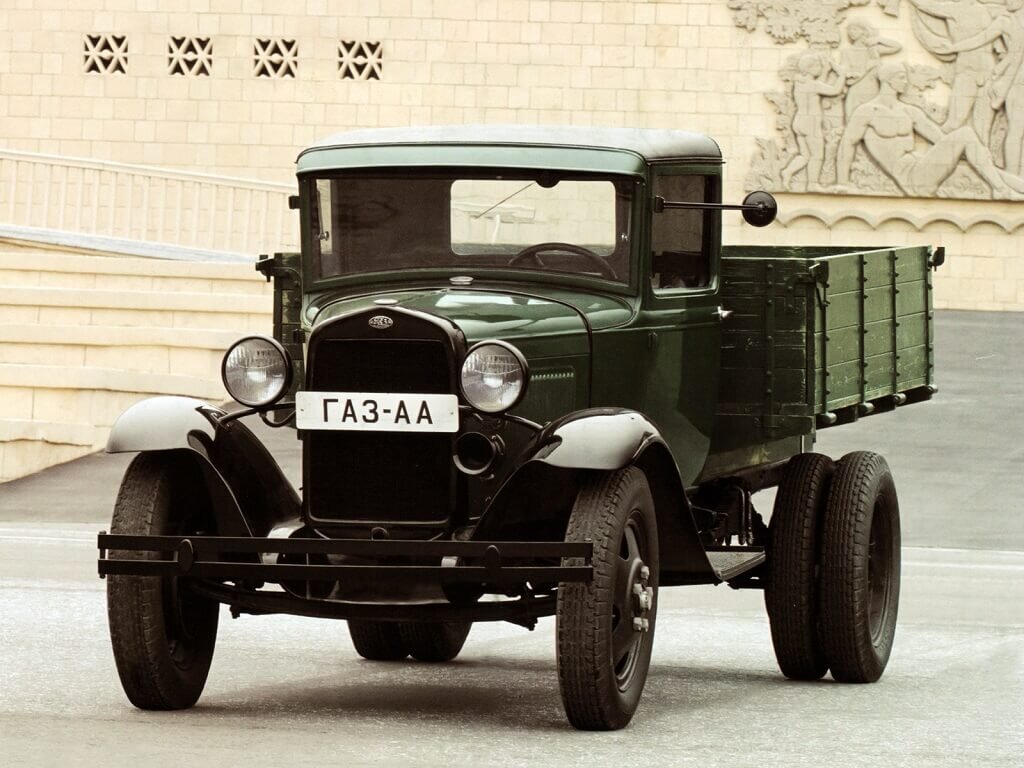 Знаменитая полуторка.