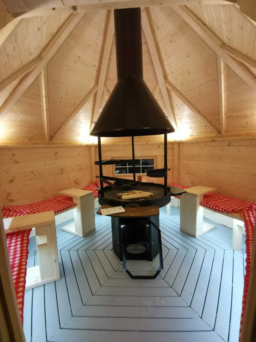 Многие боятся угореть внутри, если домик утепленный