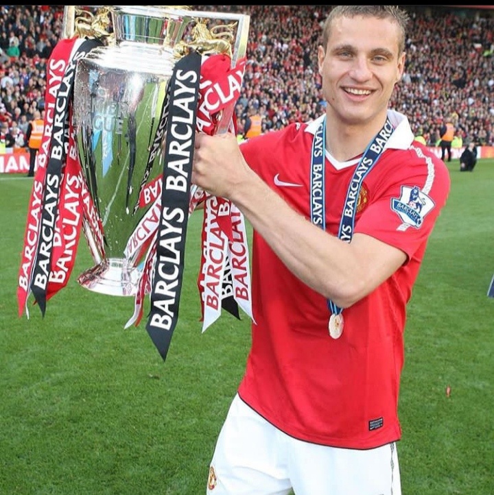 Неманья Видич