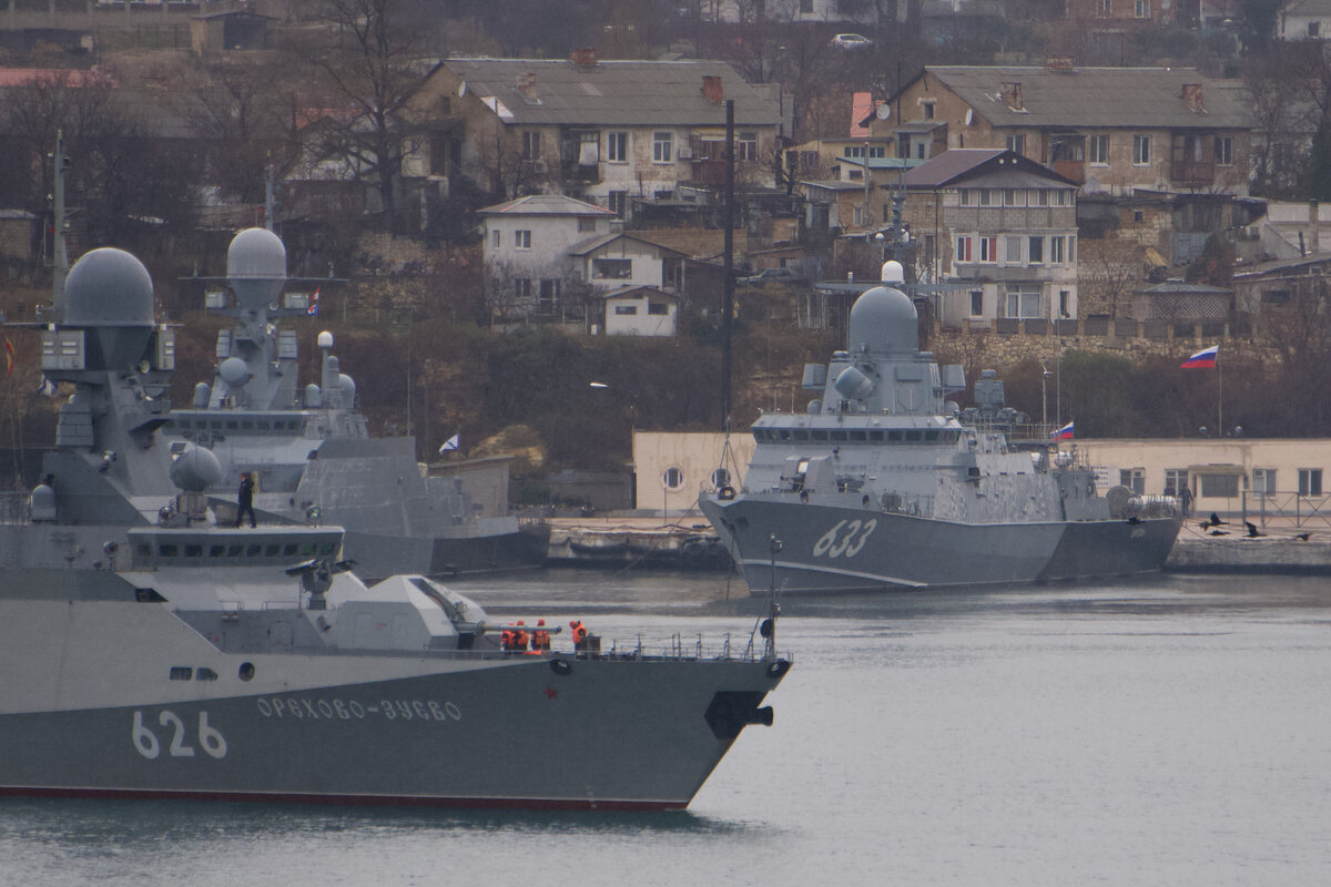 Новый МРК "Циклон" на госиспытаниях в Севастополе.