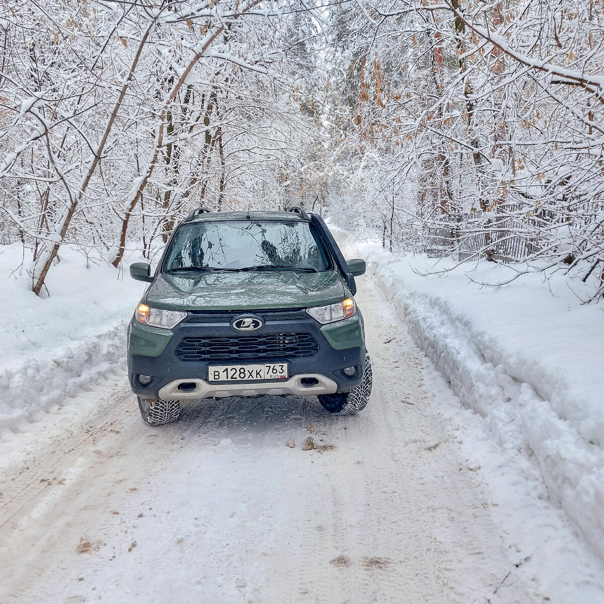 Luxe Off-road. Взял самую дорогую Ниву, чтобы показать её вам! Все фишки,  цена и тест-драйв. | KhaDm.drive | Дзен