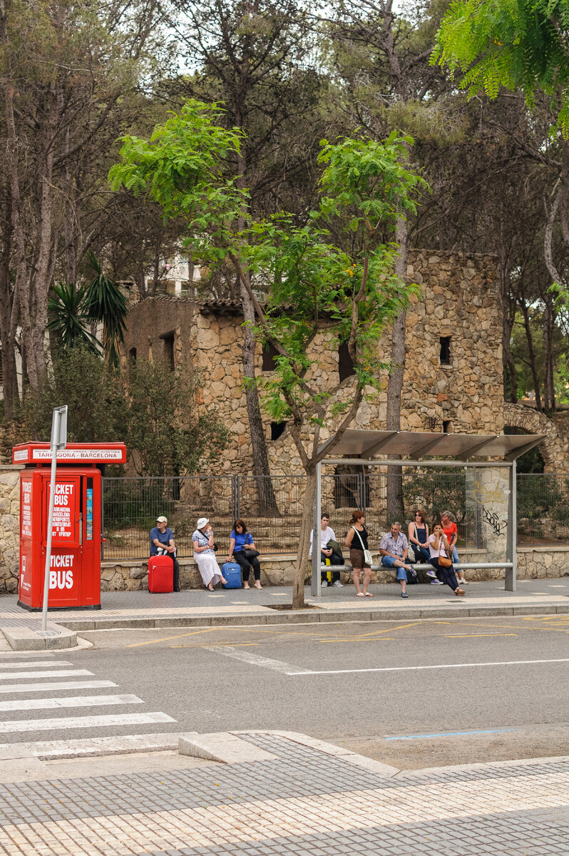 Салоу (исп. Salou, греч. Salauris) — город и муниципалитет в Испании, входит в провинцию Таррагона в составе автономного сообщества Каталония.