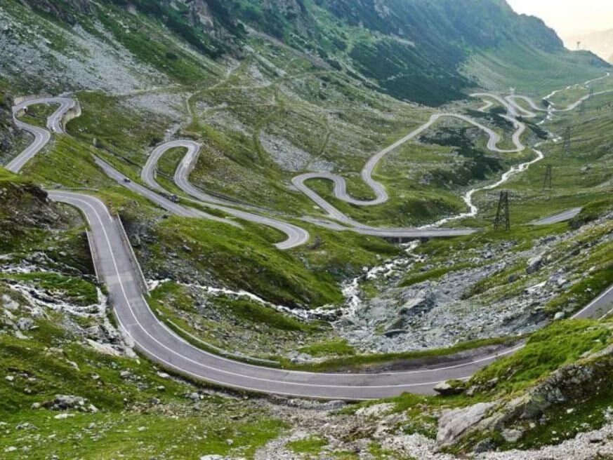 Так выглядит спуск ЧАСТИ дороги