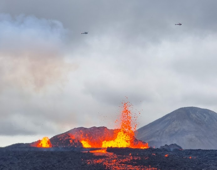 Извержение вулкана в Исландии.