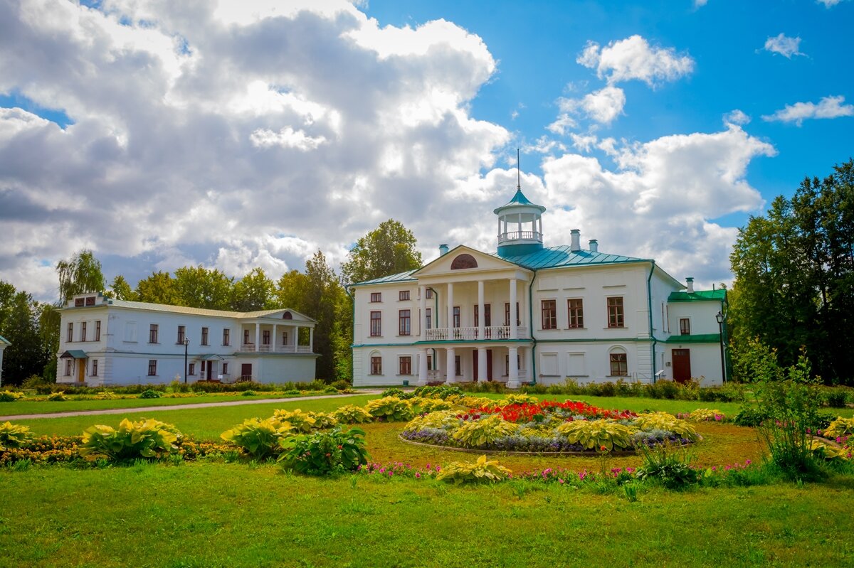 Усадьба в Карабихе, сейчас музей - заповедник