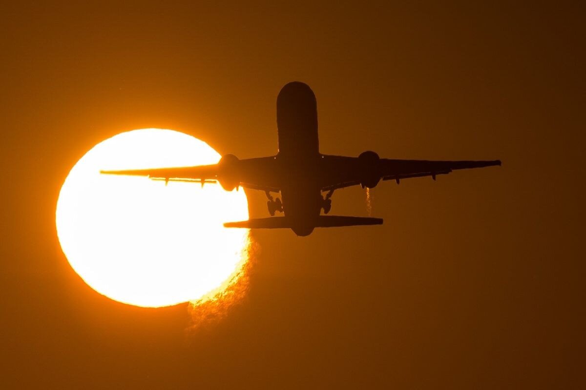 В 2003 году двое мужчин угнали Боинг-727. Ни самолет, ни их самих так и не  нашли | Тот самый Вобар | Дзен