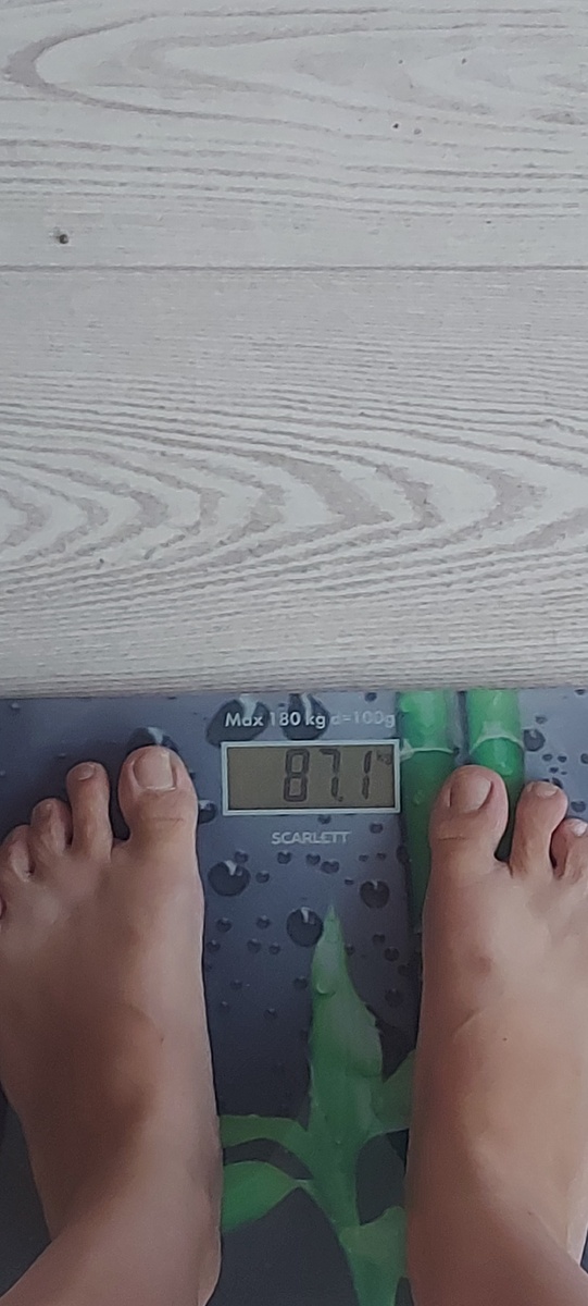 Мой вес сегодня. Фото из личного архива.