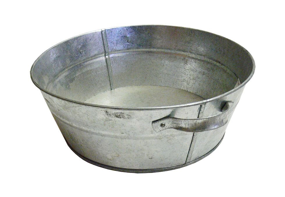 Банный тазик 5 букв. Деревянный тазик. Тазик деревянный банный. Деревянный тазик. Деревянный таз для бани.