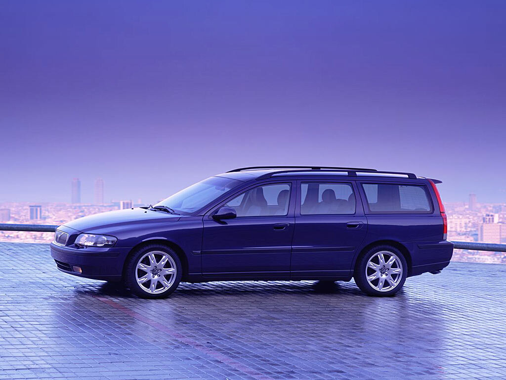 Volvo V70. Фотография взята с сервиса Яндекс Картинки 