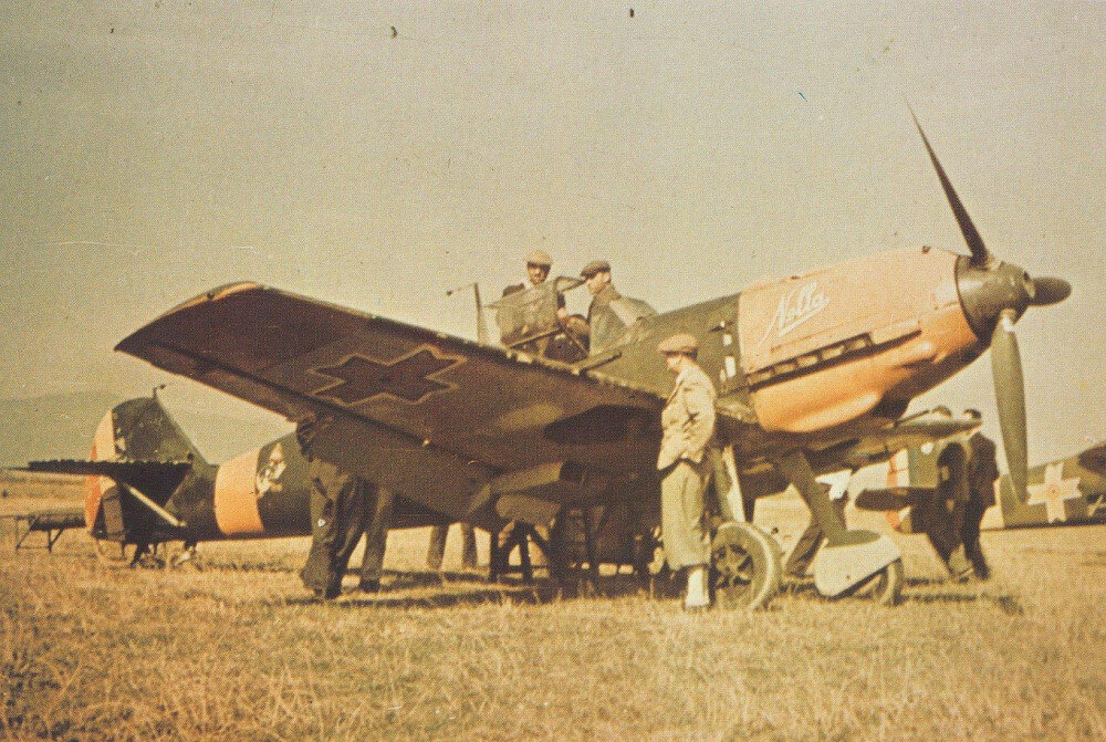 Румынские истребители Bf.109E из 7-й авиационной группы (Grupul 7 Vanatoare), на Восточном фронте