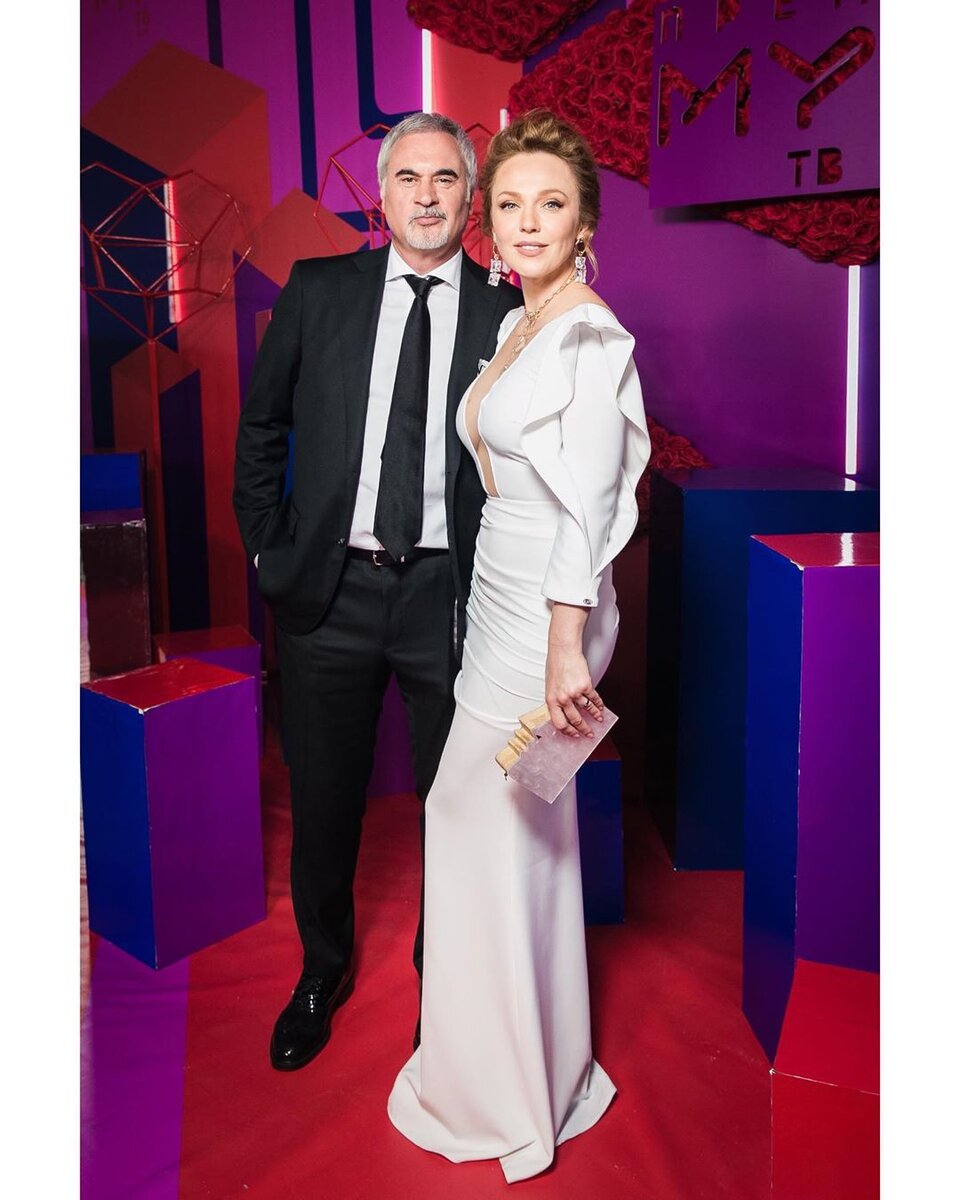 @albinadzhanabaeva
Альбина Джанабаева