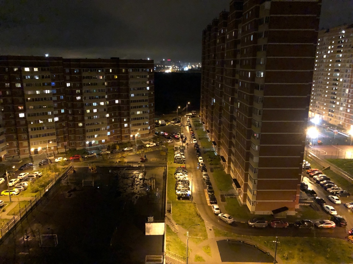 Вид из нашего окна в московской квартире