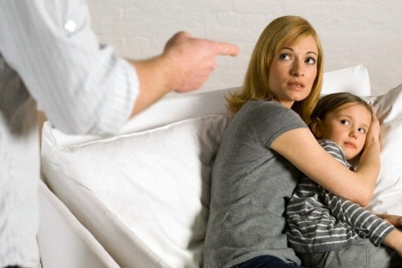 Близким людям лидера-Тирана приходится очень не сладко.