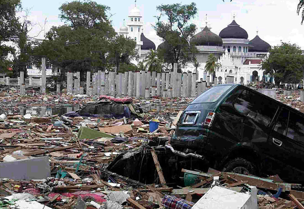 4 декабря 2004. Землетрясение в Тайланде 2004. Индийское землетрясение 2004. Землетрясение в Индонезии 2004.