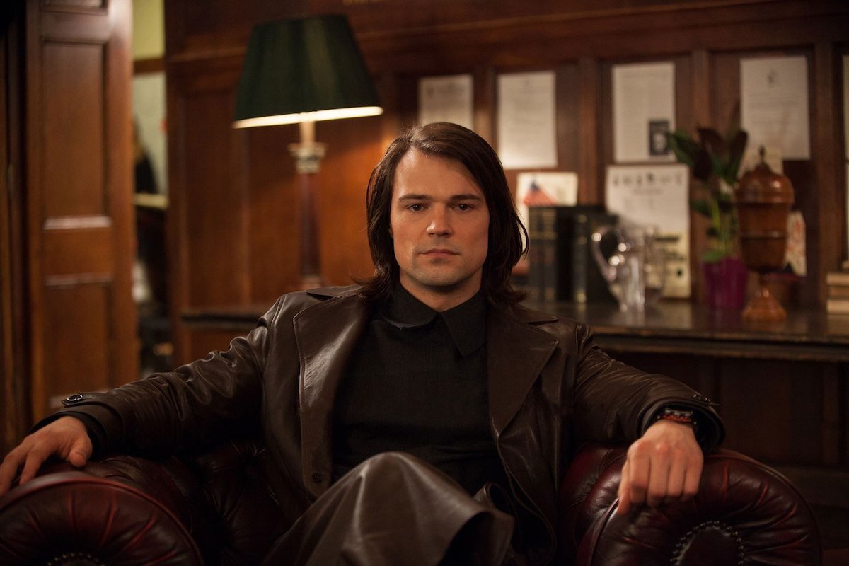 Кадр из к/ф «Академия вампиров»