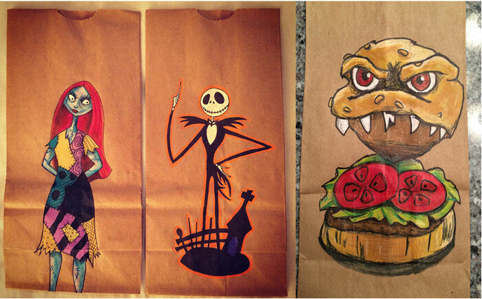 

Рисунки на пакетах для бутербродов.
Что только ни придумают мамы, чтобы заставить детей пообедать в школе. Кто-то говорит замысловатые бенто, а графический дизайнер Christy Kilgore решила призвать на помощь профессиональные навыки. Теперь она превращает бумажные пакеты для бутербродов в настоящие произведения искусства.