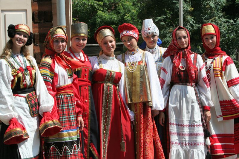 Свадебное платье традиционно было красного цвета. Источник: culture.ru
