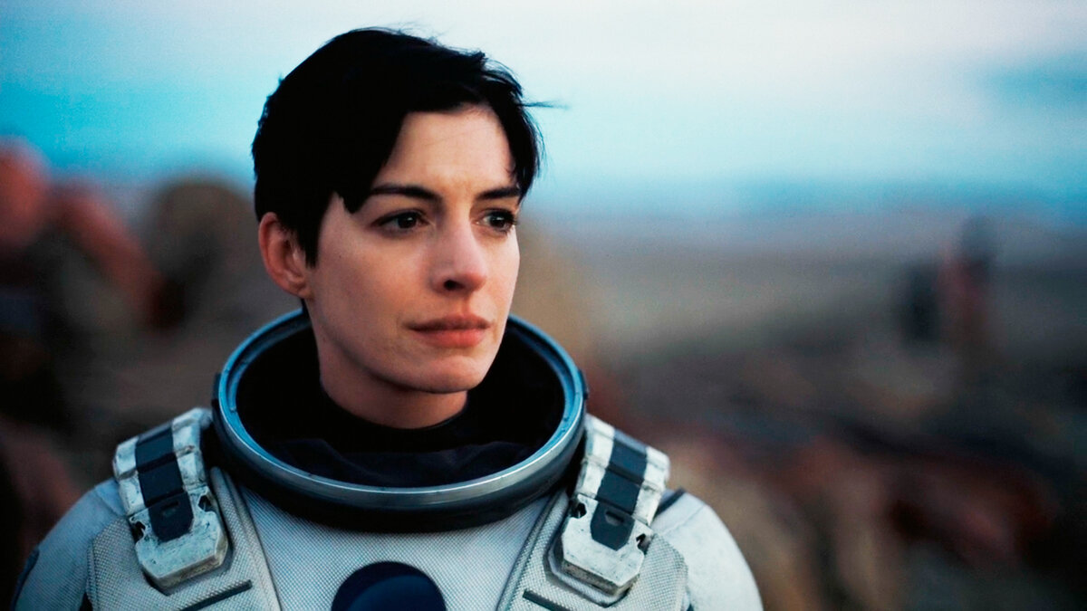 Актриса Энн Хэтэуэй в роли Амелии. Фильм «Интерстеллар»