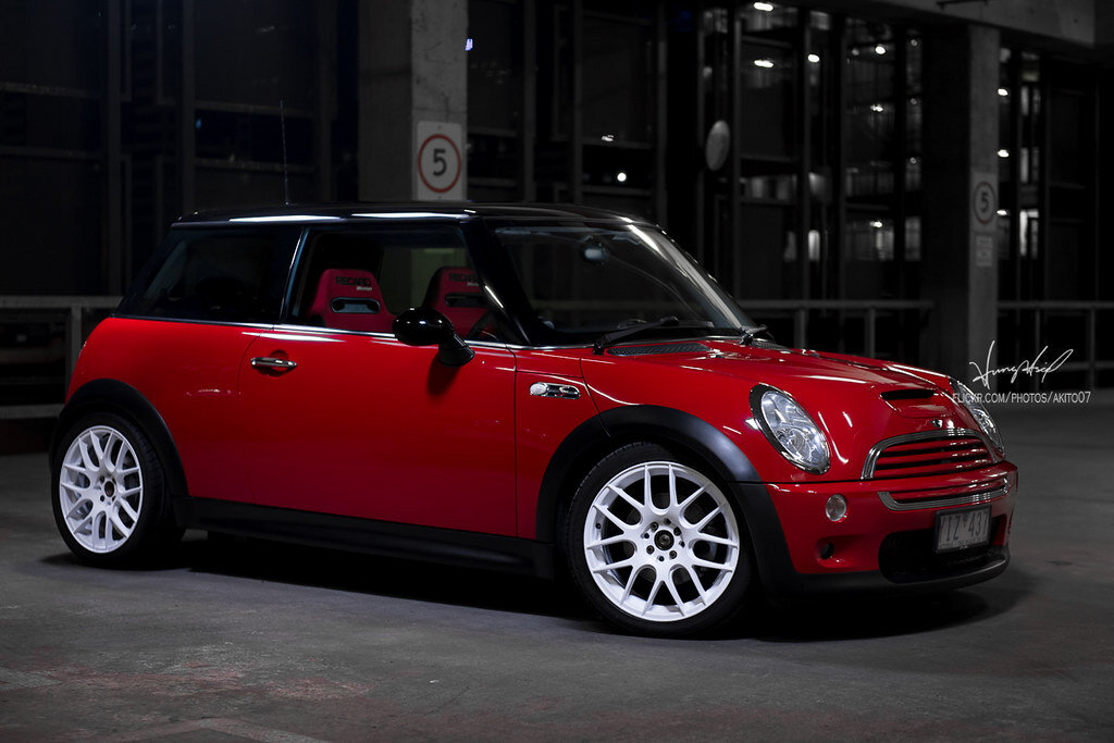 Фото из открытых источников ...Потрясающе!!  MINI Cooper R53...