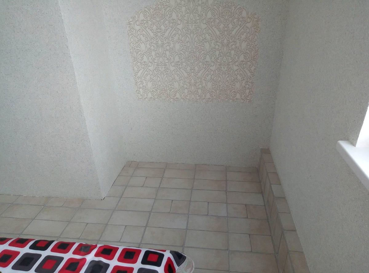 Фото автора №1. место шкафа 2.