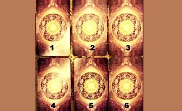 Как пройти тест-гадание на картах Таро на год

Так как прохождение этого теста полностью основано на вашей интуиции, его можно также назвать и гаданием. Для выполнения задания рассмотрите шесть перевернутых карт.

Пару минут подумайте над своим решением. Прислушайтесь, какие эмоции у вас вызывает каждая из них, и выберите одну карту Таро.

На основании своего выбора, узнайте результаты гадания на картах, которые исполнятся за один год. Чаще всего предсказания сбываются и раньше.

Если пророчество уже осуществилось, можете заново выполнить тест, и получить новый совет для дальнейшей работы над собой.