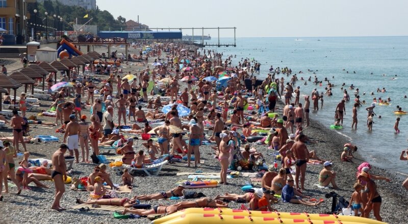 Пляж в Сочи