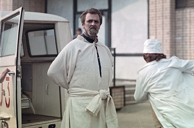 кадр из к/ф "Иван Васильевич меняет профессию"