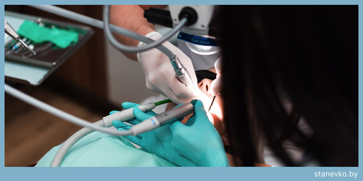 Терпеть зубную боль очень непросто. Поэтому человек старается максимально быстро попасть к стоматологу, чтобы не упустить момент для лечения. Правда, бывают случаи, когда помощь уже опоздала, и зуб можно только вырвать.