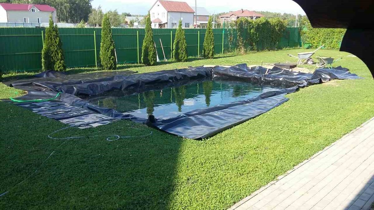 Мембрана для бассейна