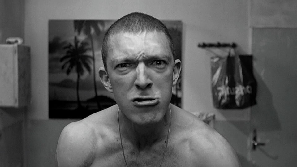 Кадр из фильма "Ненависть", 1995 г.
