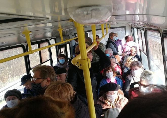  среднестатистический автобус во время пандемии