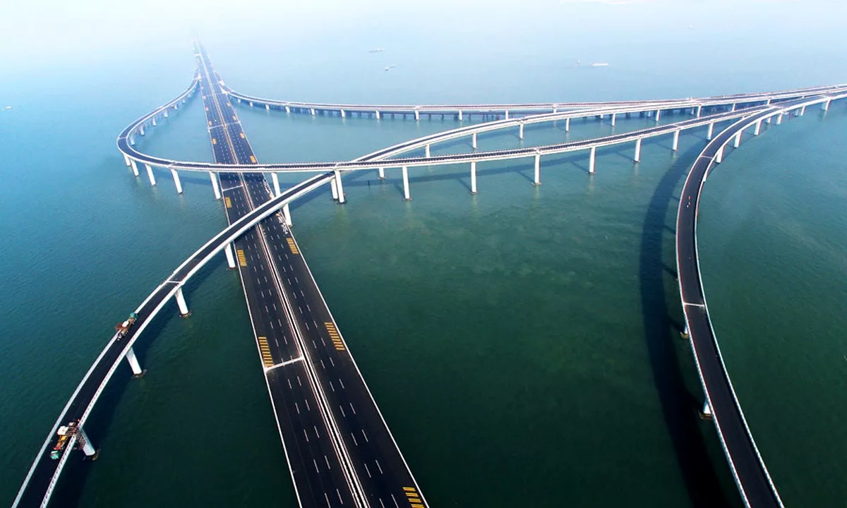 Какой длины мост. Даньян-Куньшаньский виадук. Мост Даньян-Куньшаньский виадук. Самый длинный мост в мире, Китай. Даньян-Куньшаньский виадук. Самый длинный мост в мире Даньян-Куньшаньский виадук.