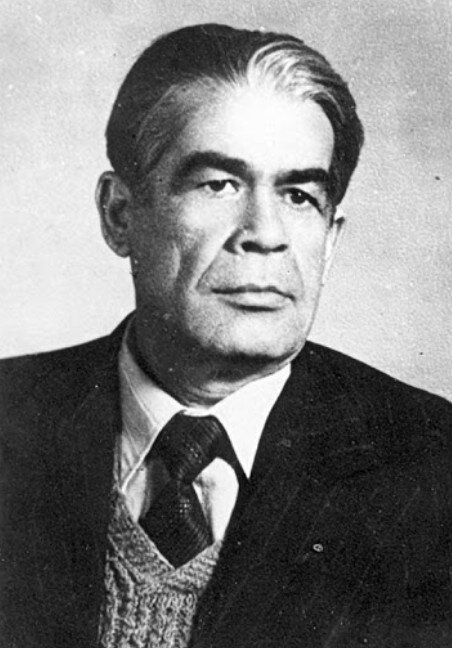 На фото: Мамедалиев Нямет Нифталиевич. 