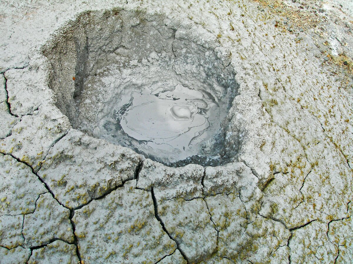 Грязевой котелок.