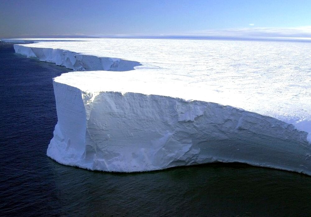 Айсберг  A68a