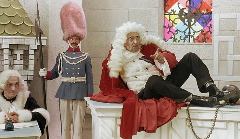 Владимир Этуш на сцене театра